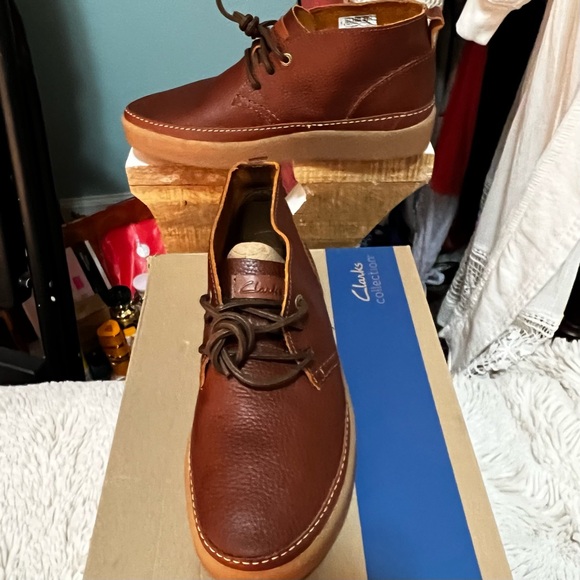 CLARKS: “Oakpark” Mid-Chukka In Timberland. NWT main image 12